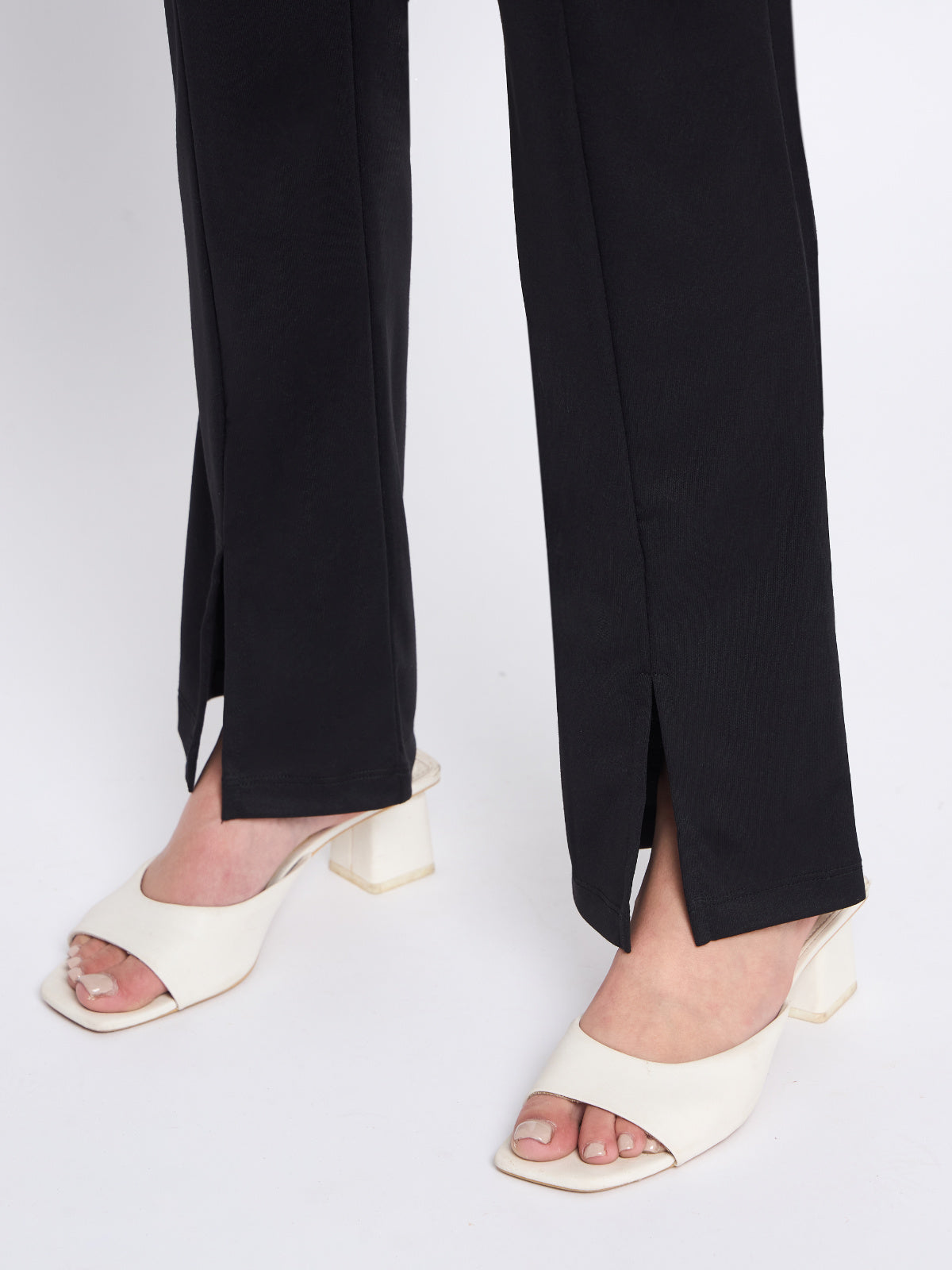 Women Black Slit Stretchable Trouser