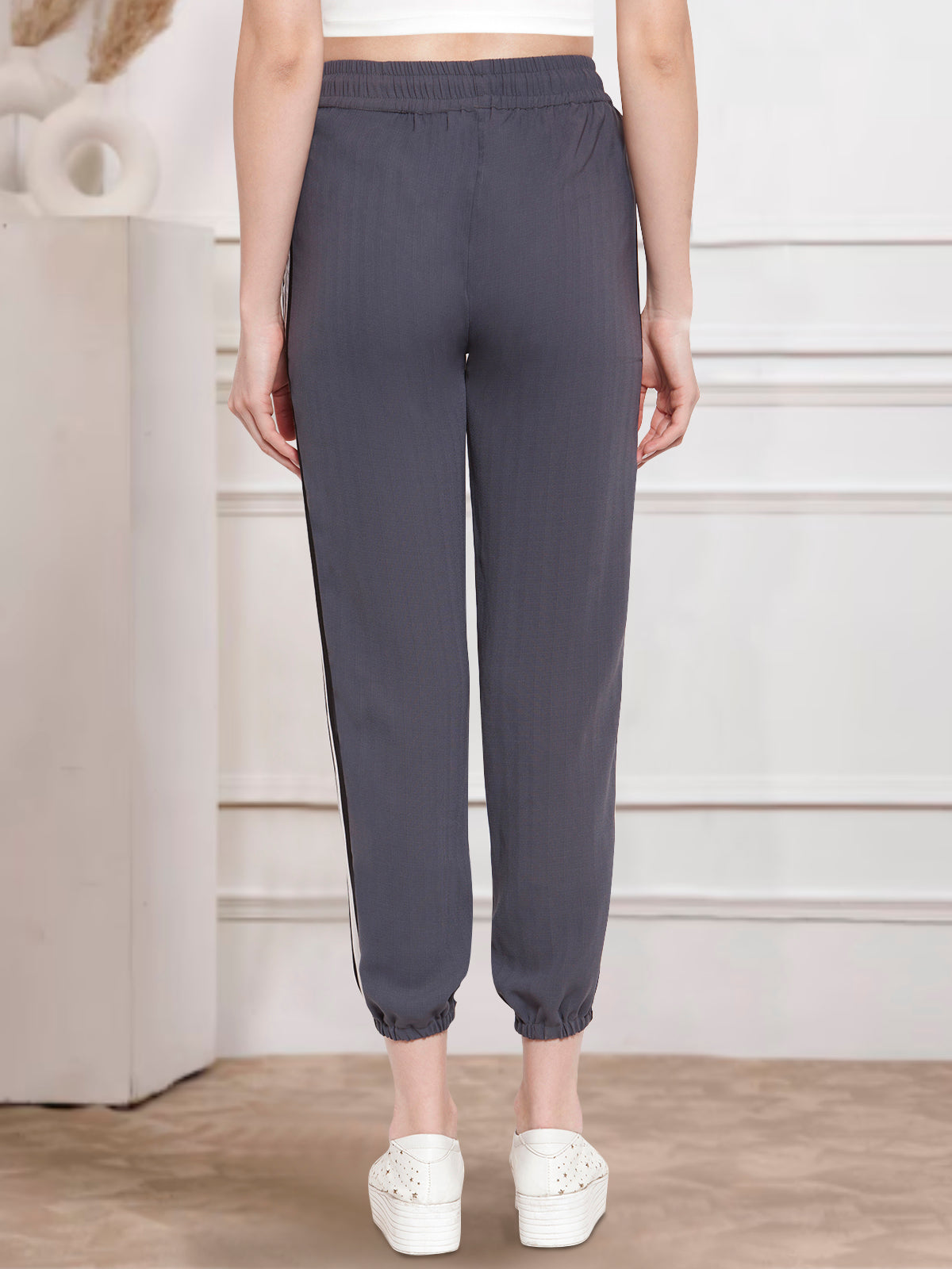 Women Grey Cargo Pants