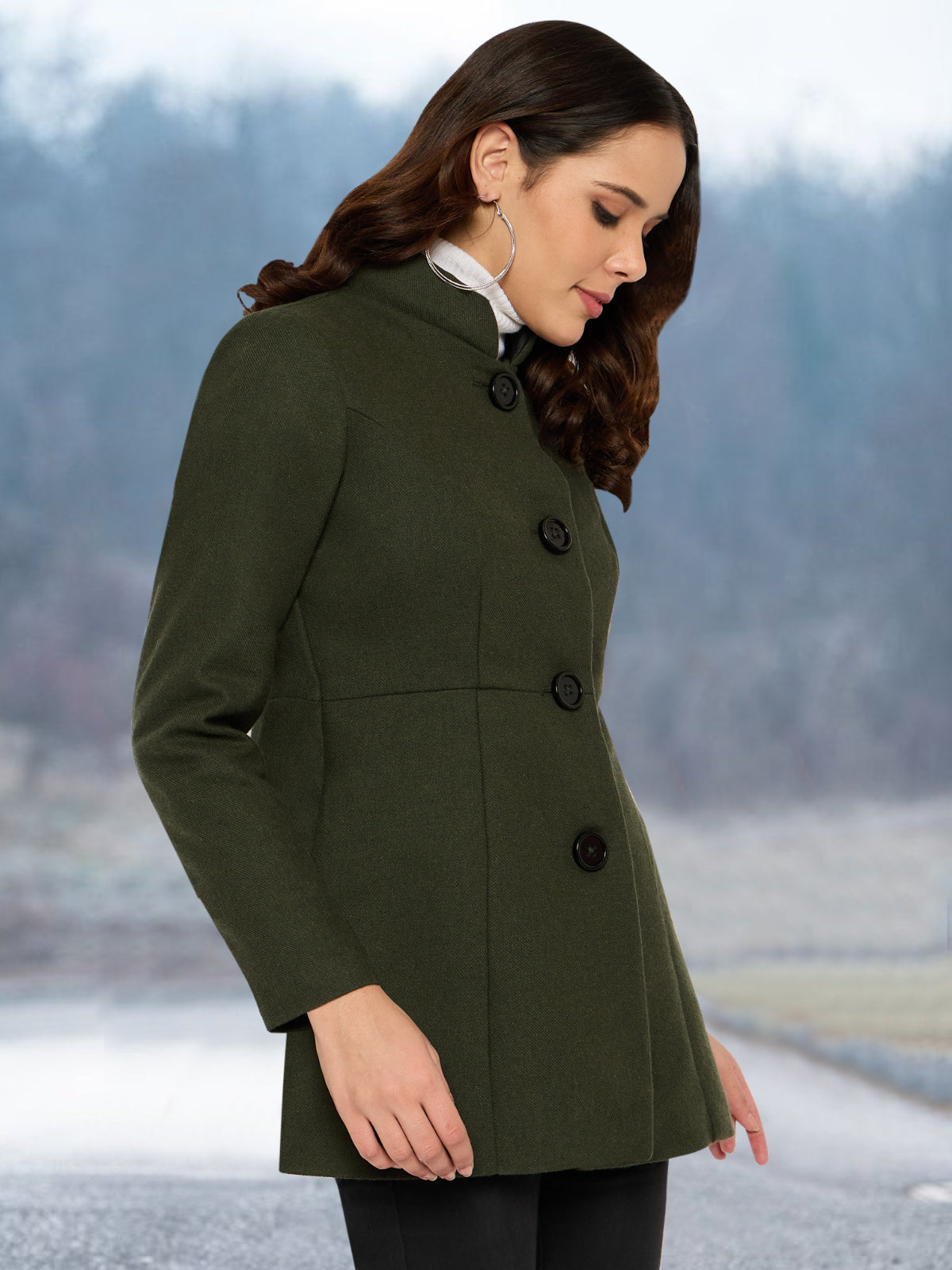 Women Green Puffed Collar Woolen Coat