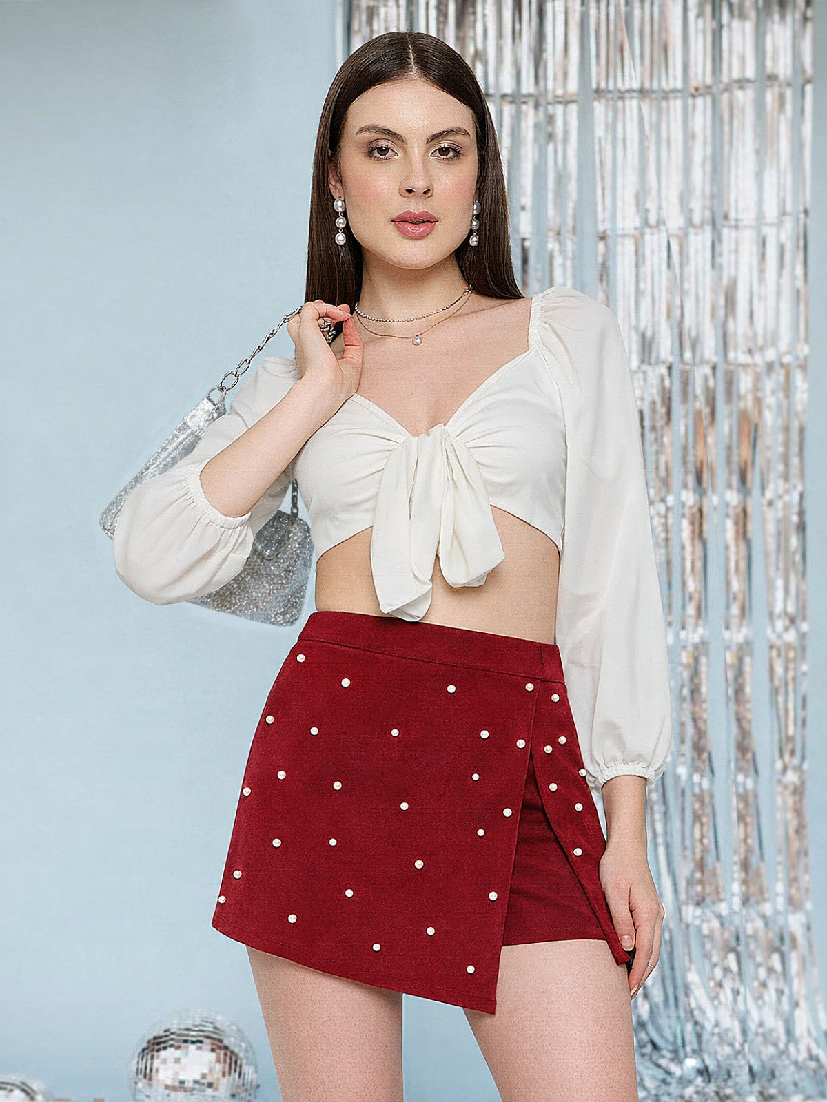 red-white-pearl-skort